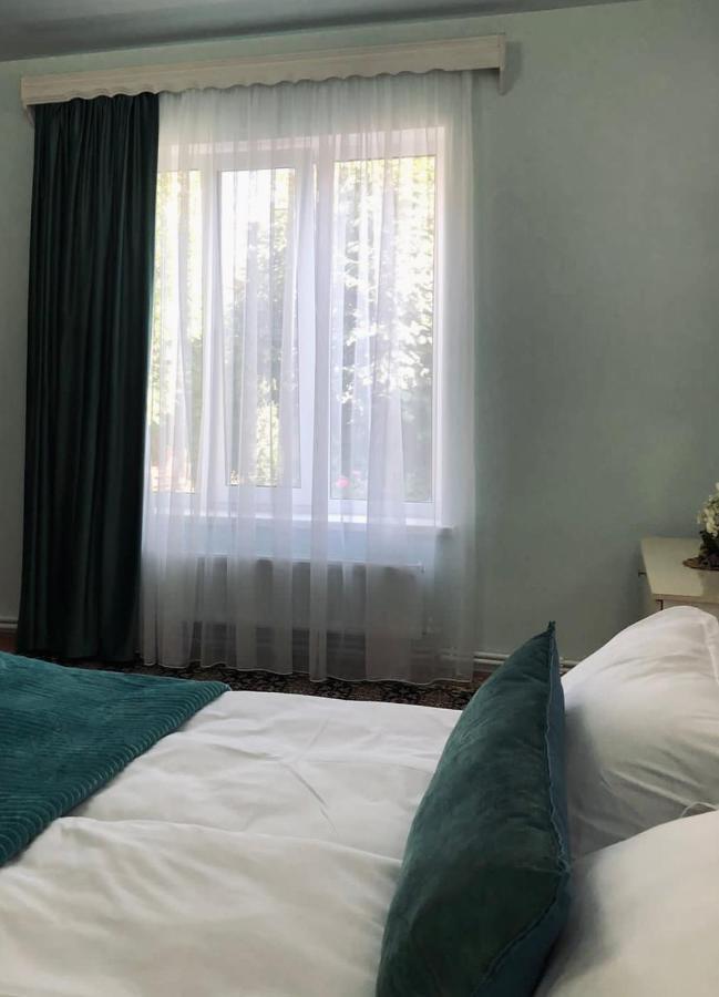 Hotel Hestia Giumri Zewnętrze zdjęcie