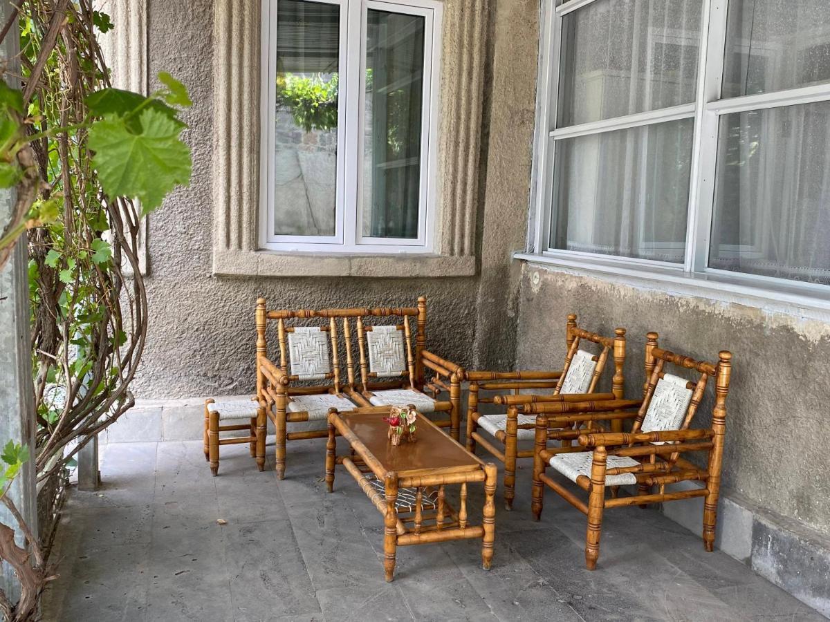 Hotel Hestia Giumri Zewnętrze zdjęcie